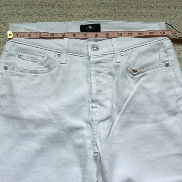 SOLD7 For All Mankind NWT Josefina Feminine Boyfriend Jeans in White Size 27 NEW - Picture 13 of 16